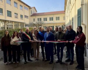 Il taglio del nastro